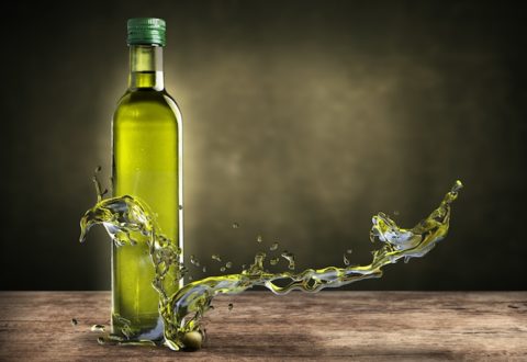 olio-di-oliva-by-giovanni-cancemi-fotolia-750